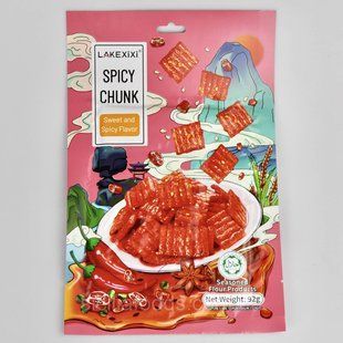 Соєве м'ясо Латяо LAKEXIXI Spicy Chunk Sweet and Spicy Flavor 92г 09971 фото